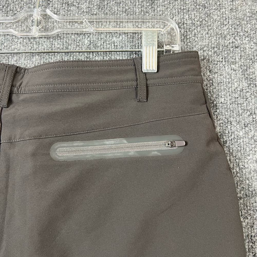 Fabletics Pants Mens FL2 Classic Fit Gray Performance Size Medium - Picture 6 of 8